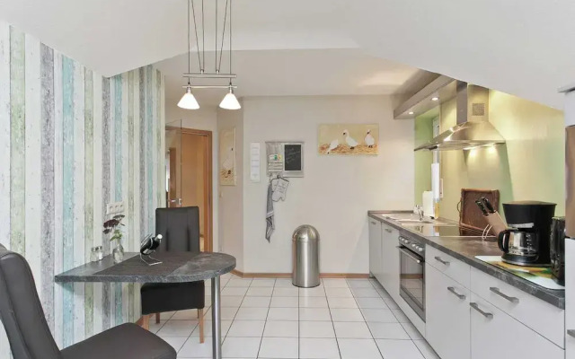 Furnished Apartment in Nieheim Germany near Forest