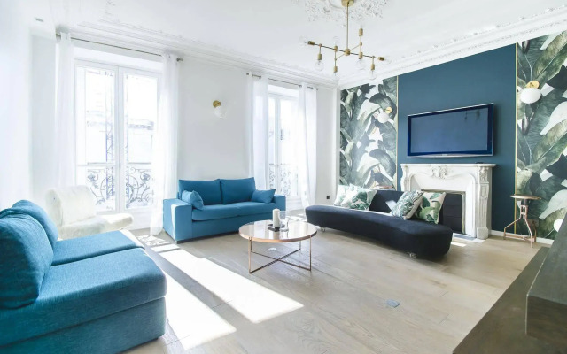 Luxury apartment in Opera - The Louvre