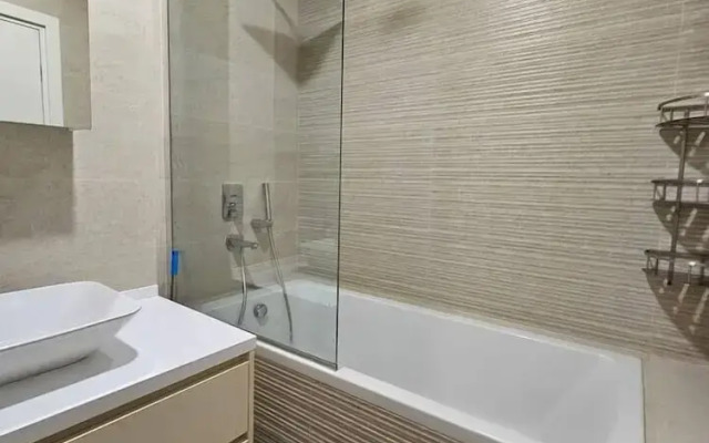 Tbilisi Gardens One Bedroom With Pool
