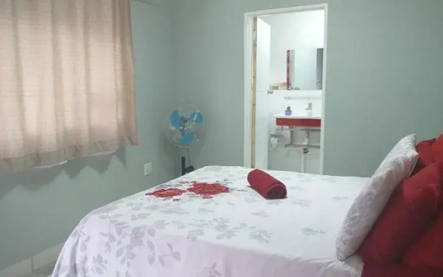Alika Guest House