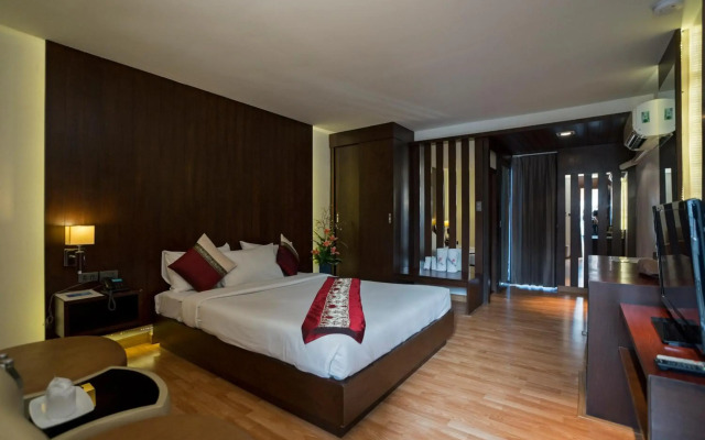 Kiss Gardenhome Chic Hotel