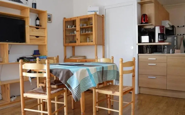 Appartement Les Angles, 2 pièces, 4 personnes - FR-1-593-33