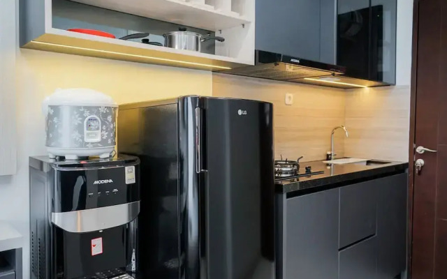 Comfort and Cozy Living Studio Springwood Residence Tangerang Apartment