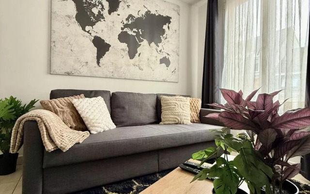 Peaceful 2 minutes European Parliament