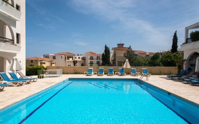 Stephanos Hotel Apartments