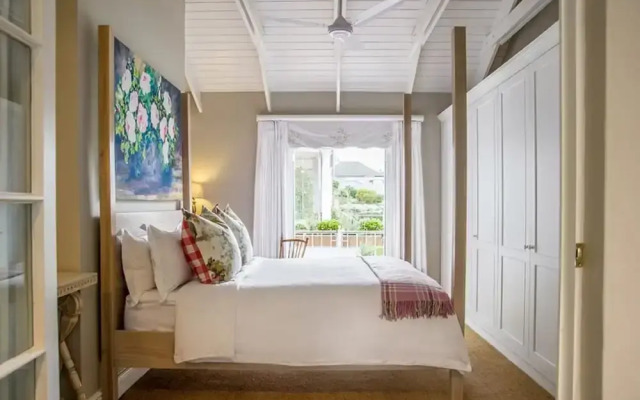 Charming Coastal Townhouse at The Majestic