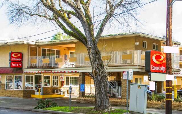 Econo Lodge Sacramento Convention Center