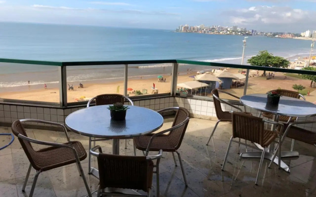 Amplo apartamento em Guarapari com vistas pro mar