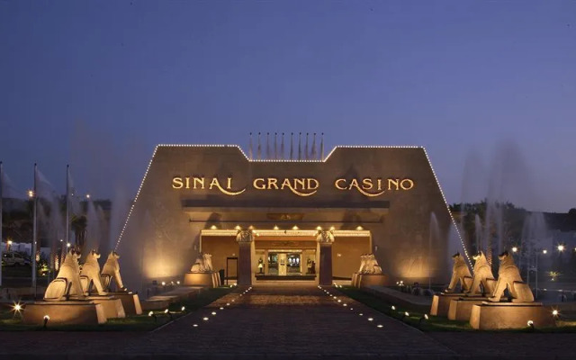 Sonesta Beach Resort & Casino