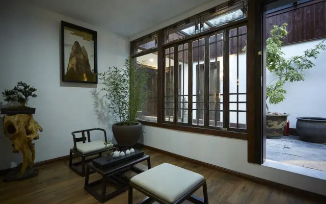 PUSU Boutique Hotel