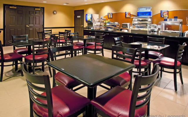 Holiday Inn Express & Suites Columbus East Reynoldsburg by IHG