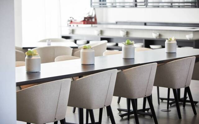 AC Hotel Tampa Airport