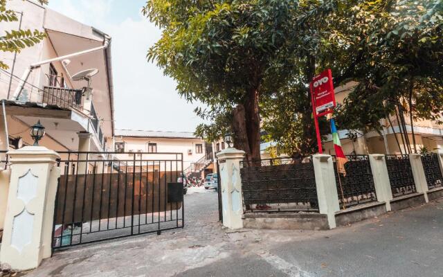 OYO 1286 Margot Residence Near RSUD Kebayoran Baru