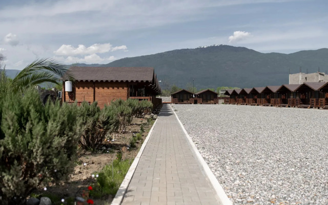 Поляна (Алахадзы)