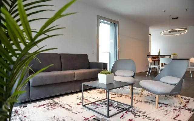 Stunning Lake View Apartment by Feel Ticino Feel Home