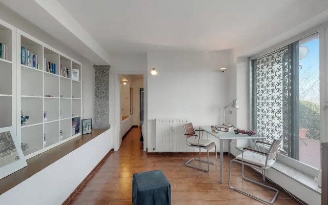 Infinity Lake View Terraced Casa