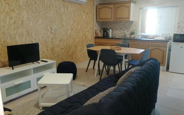 Ocean's 7-Lagos Guest House