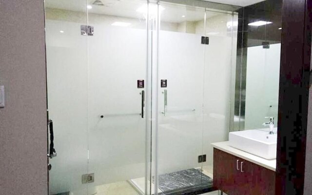 Fuyang Yazun Jindu Hotel