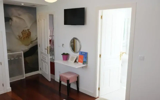 La Casa de Las Camelias