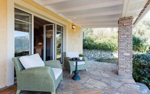 Villa Al'Azraa  by CorfuEscapes