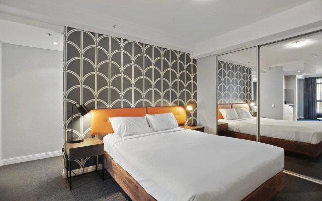 KOZYGURU Sydney CBD Amazing View 2 Bed Family Apartment NHA653-702