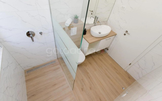 Penthouse With Panoramic View Ally