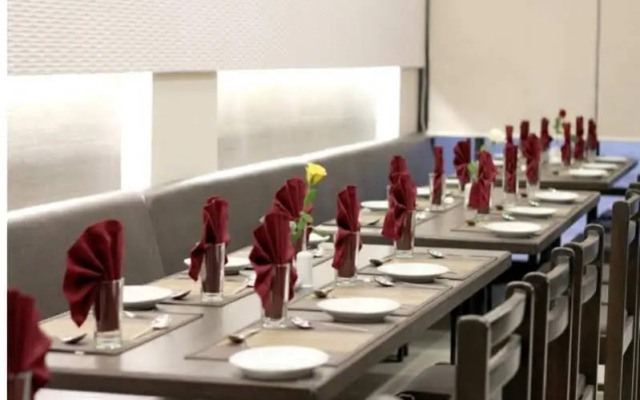 Hotel Raajpath