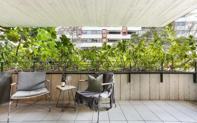 Stylish 1 bedroom retreat in trendy Surry Hills - 6 BRK
