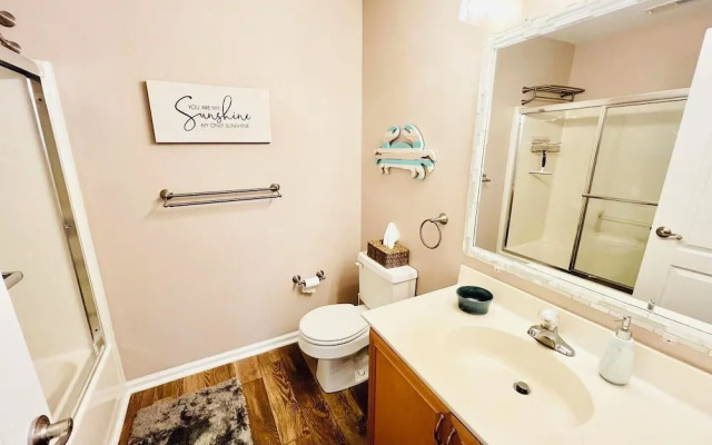 Simonton Court 20256