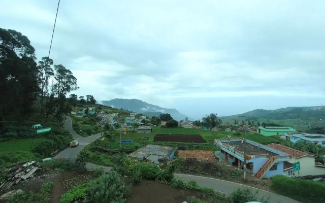 OYO 24363 Maliekkal Residency