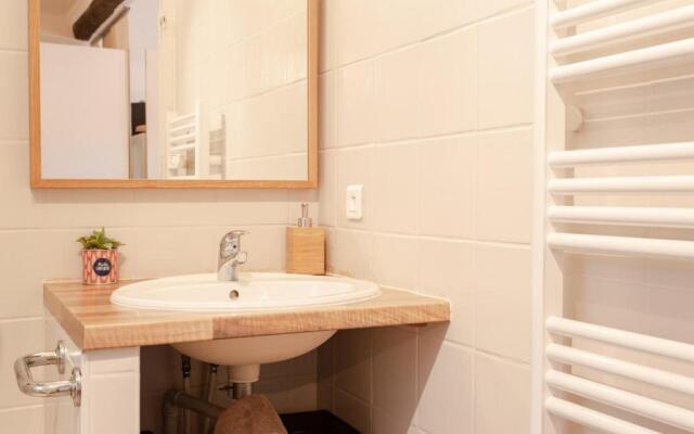 #5 Flower Markets Place 1Min to beach & Saleya