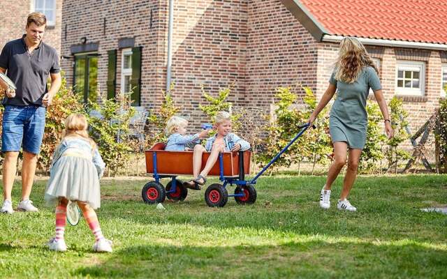 Tidy, Child-friendly Villa With a Sauna in Limburg