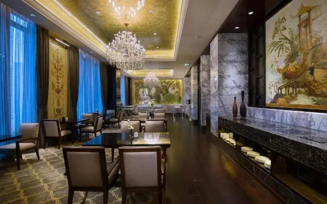 Zhaolin Grand Hotel