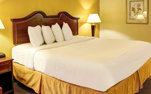 Quality Inn Richmond North