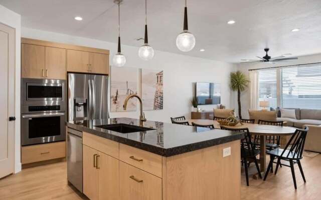 Laguna Beach 4 Bedroom Townhouse