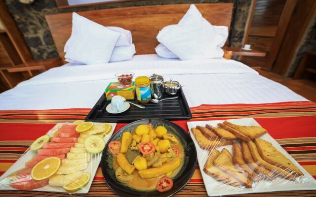 Imbogo Diners and Lounge
