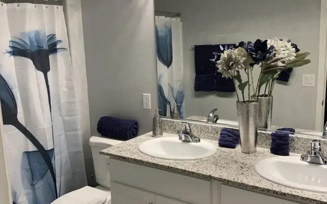 Brand New Bullheadcity Pool Home