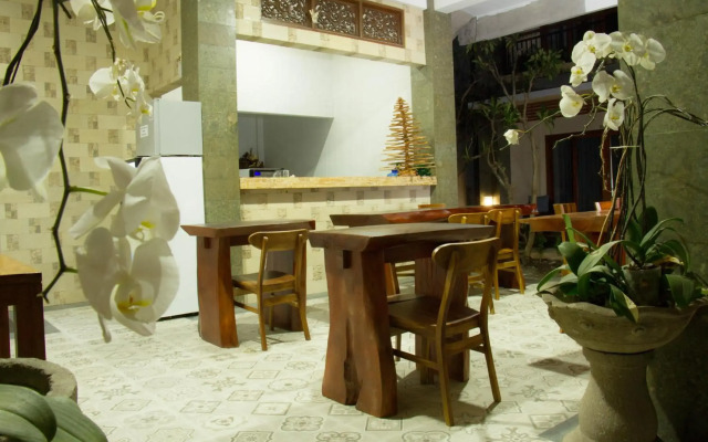D Sarian Seminyak