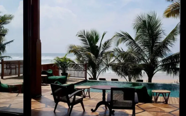Coast67 Hotel