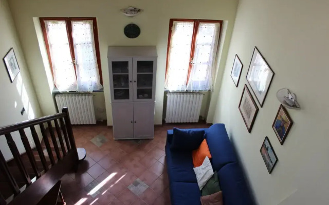Loft Angela Charming Aptmnt in Pietrasanta Center