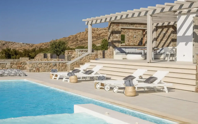 Monogram Travel Mykonos