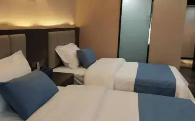 Panlongshan Hotel (Su Longqiao Subway Station Store)