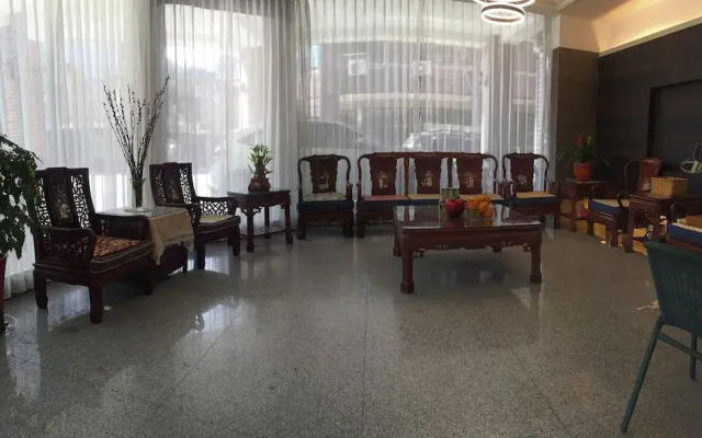 Jia-Jia Business Hotel