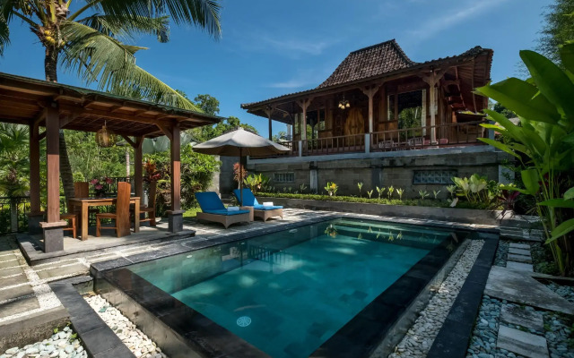 Mekar Sari Villas