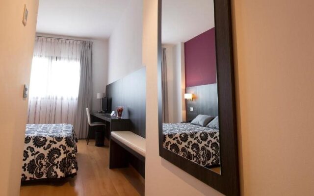 Hotel Abades Via Norte