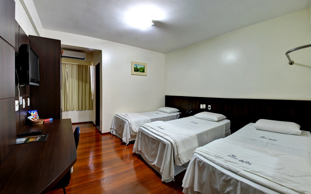 Porto Minas Hotel e Convenções