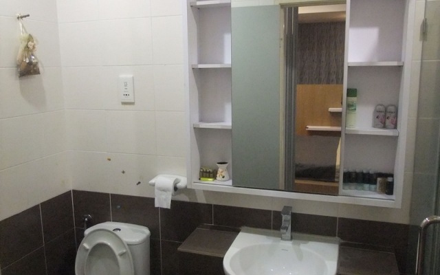 iBook 1 - Luxury Holiday Homestay