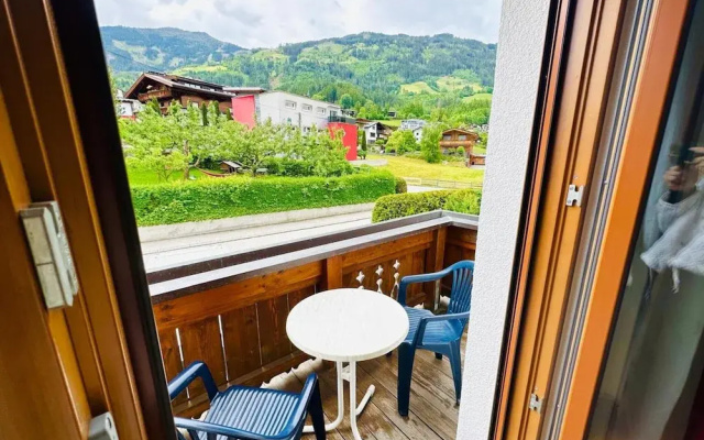 Apartment in Fugen Near Ski Lift