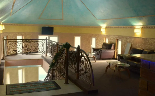 Golden Palace