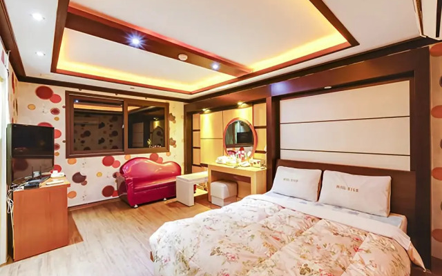 Yangju Aris Pension